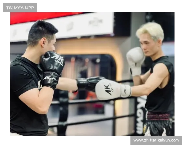 在划船与拳击之间探寻健身的极致乐趣与挑战 在划船与拳击之间探寻健身的极致乐趣与挑战